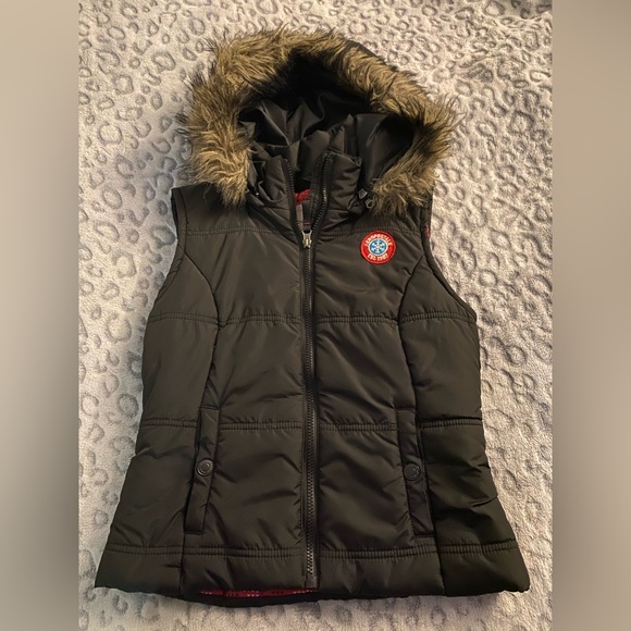 Aeropostale Black Detachable Hood Puffer Vest - Picture 2 of 9